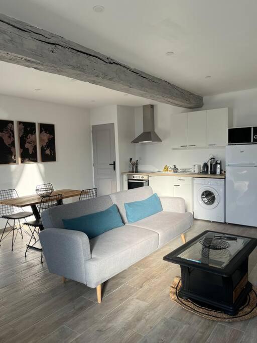 Appartement Centre De Guécélard 外观 照片